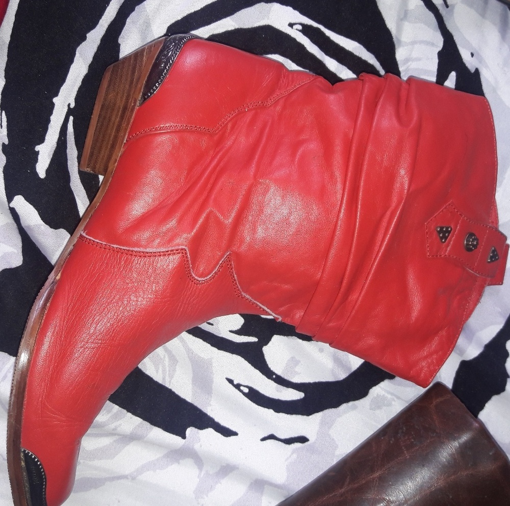 Cowboy ankle bootie